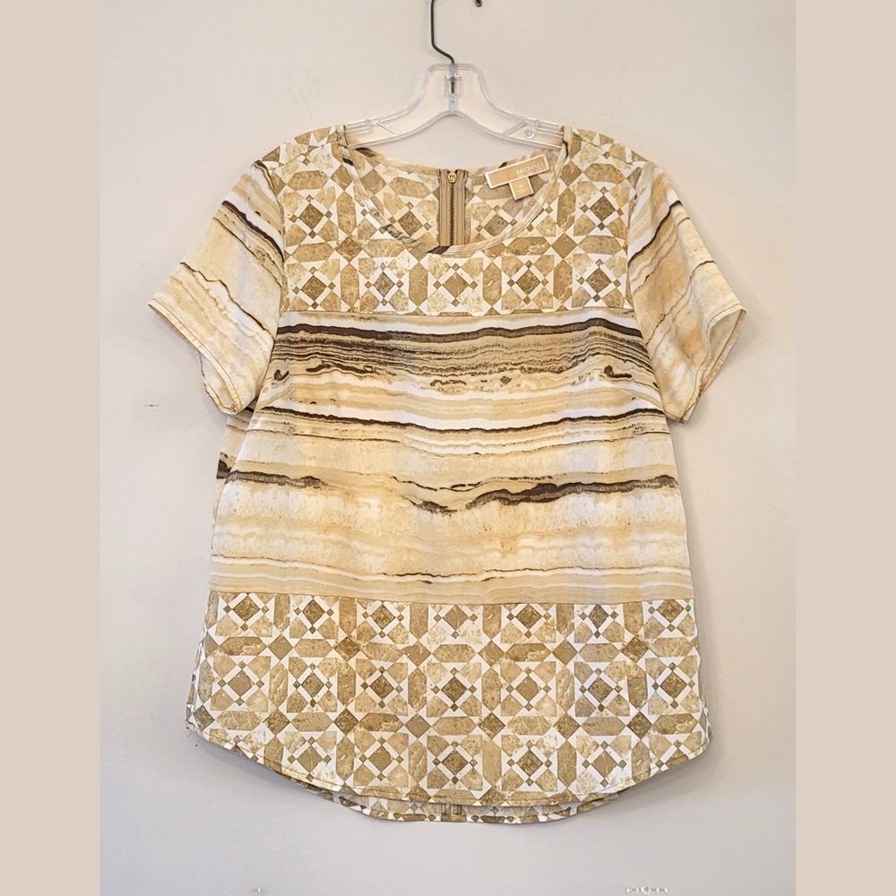 Beautiful Michael Kors size 10;excellent condition blouse